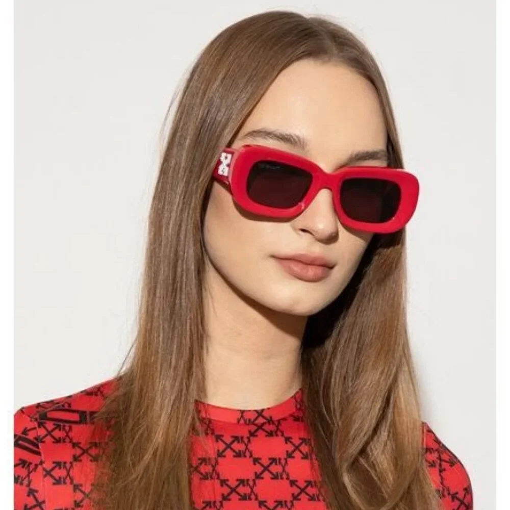 Off-White CARRARA 507 BRAND NEW Sunglasses Red Dark Grey Unisex Rectangular